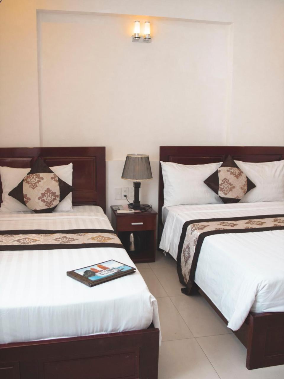 Son Tra Gold Summer Hotel 1 מראה חיצוני תמונה